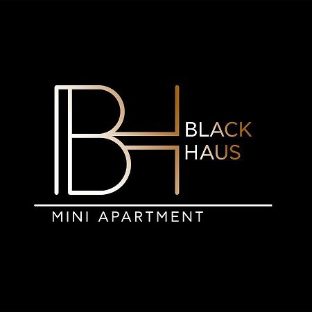Blackhaus Young Mini Tessalónica Exterior foto