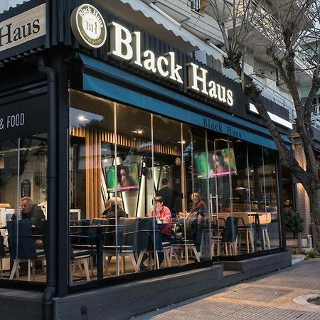 Blackhaus Young Mini Tessalónica Exterior foto